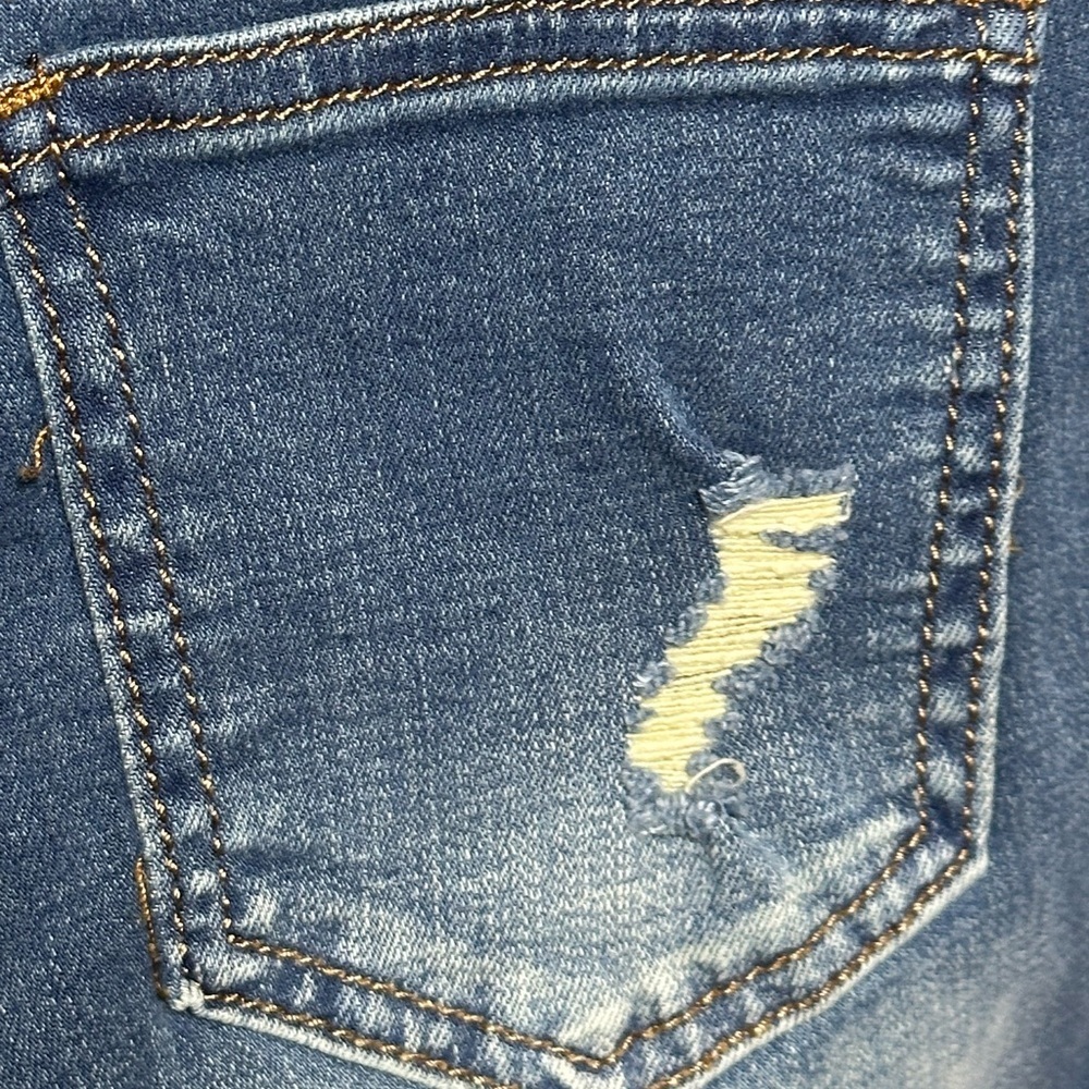 Machine Distressed Denim Jean Shorts - Picture 4 of 7